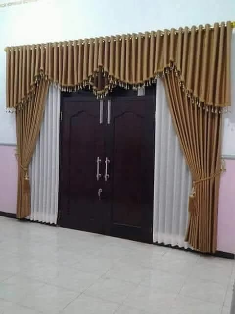 Gorden Pintu Utama